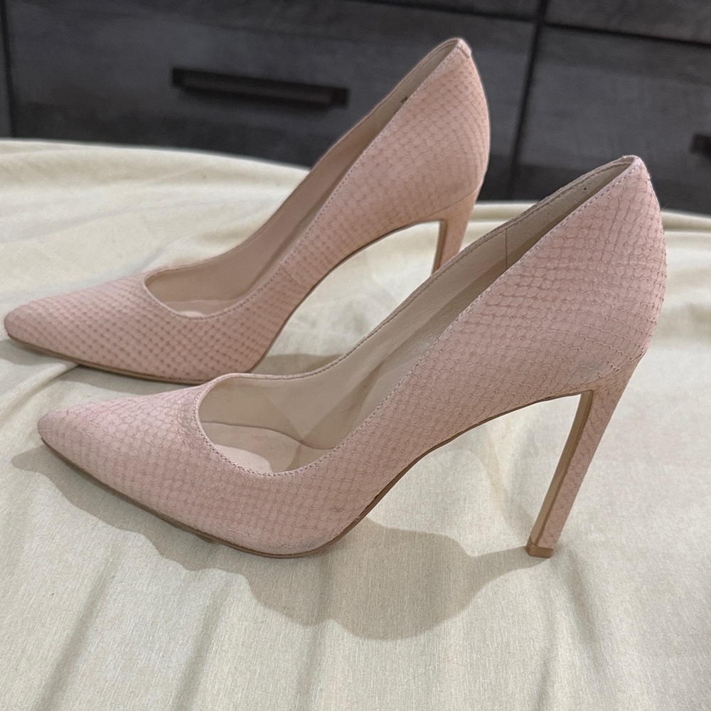 Elegant Pink Textured Women's Heels